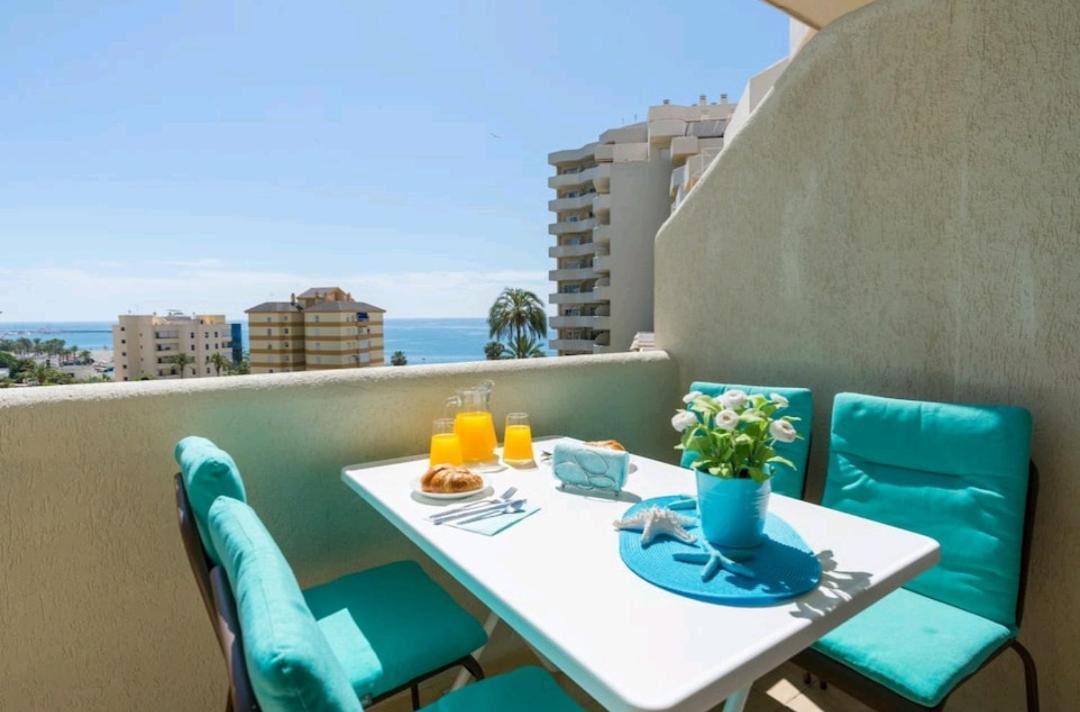 El Estudio De La Playa Benalbeach Vistas Al Mar بينالماذينا المظهر الخارجي الصورة