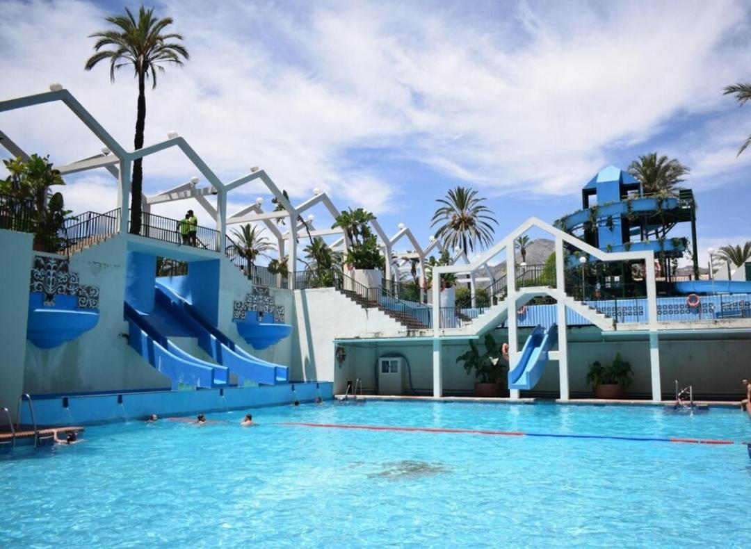 El Estudio De La Playa Benalbeach Vistas Al Mar بينالماذينا المظهر الخارجي الصورة