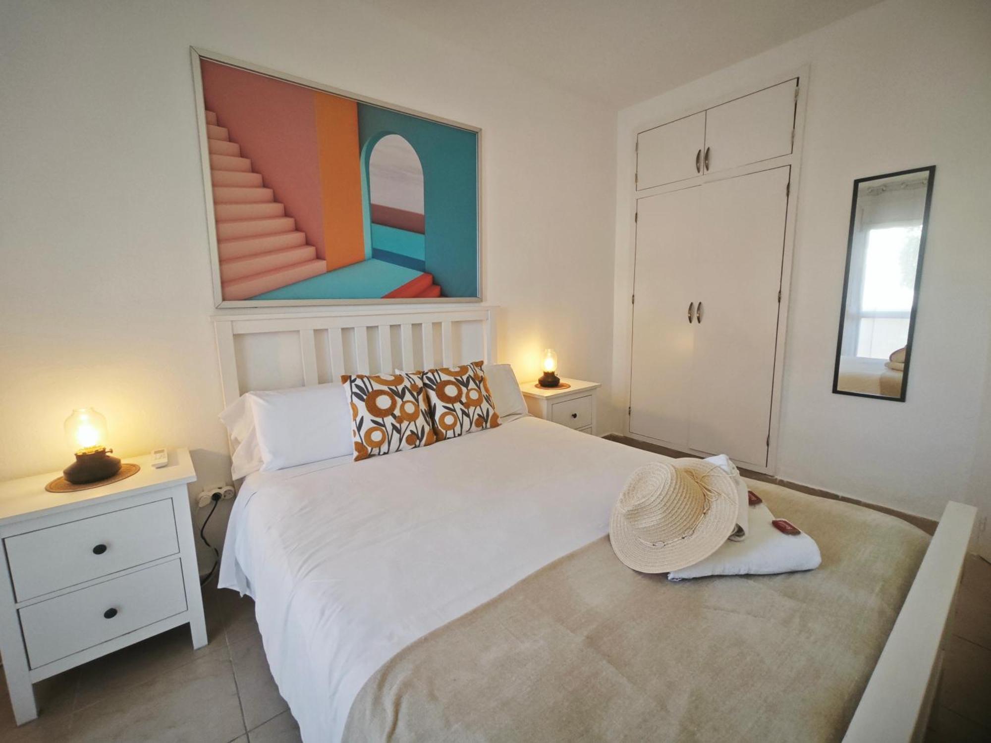 El Estudio De La Playa Benalbeach Vistas Al Mar بينالماذينا المظهر الخارجي الصورة